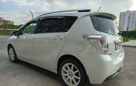 Toyota Verso I, 2013 год, 1 490 000 рублей, 4 фотография
