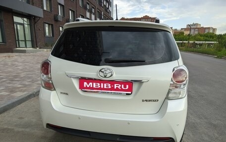 Toyota Verso I, 2013 год, 1 490 000 рублей, 3 фотография