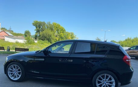 BMW 1 серия, 2011 год, 1 400 000 рублей, 4 фотография