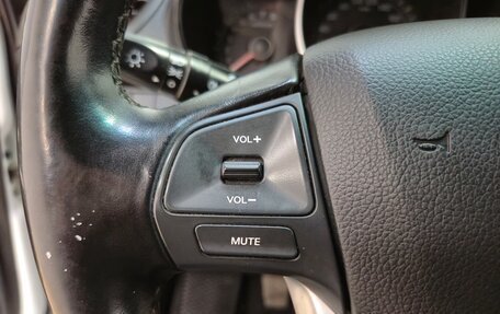 KIA Rio III рестайлинг, 2014 год, 850 000 рублей, 22 фотография