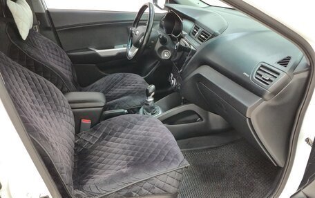 KIA Rio III рестайлинг, 2014 год, 850 000 рублей, 14 фотография