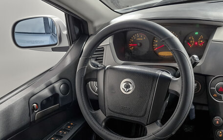 SsangYong Kyron I, 2012 год, 817 000 рублей, 16 фотография