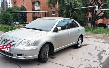 Toyota Avensis III рестайлинг, 2004 год, 950 000 рублей, 8 фотография