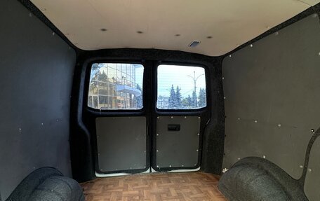 Volkswagen Transporter T5 рестайлинг, 2005 год, 910 000 рублей, 12 фотография