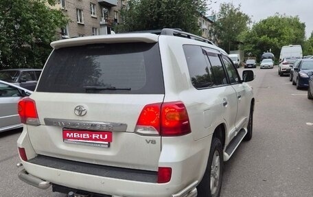 Toyota Land Cruiser 200, 2014 год, 3 300 000 рублей, 2 фотография