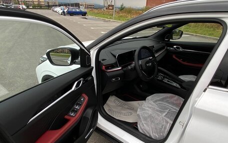 Geely Coolray I, 2024 год, 2 100 000 рублей, 5 фотография