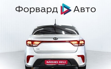 KIA Rio IV, 2017 год, 1 295 000 рублей, 6 фотография