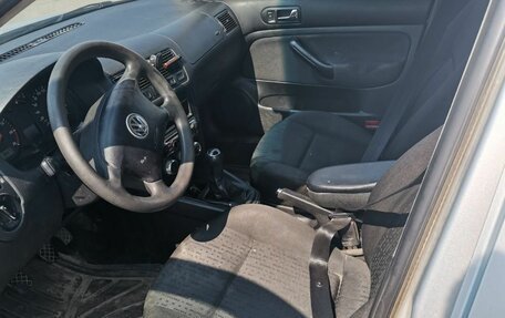 Volkswagen Golf IV, 2002 год, 235 000 рублей, 9 фотография