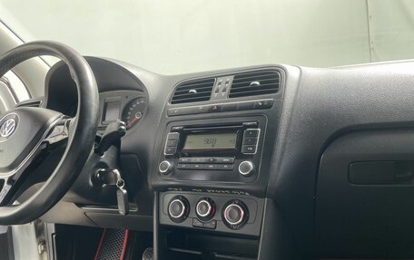 Volkswagen Polo VI (EU Market), 2016 год, 890 000 рублей, 17 фотография
