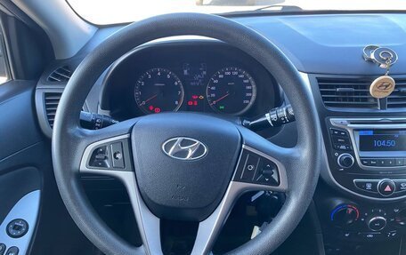 Hyundai Solaris II рестайлинг, 2016 год, 899 000 рублей, 15 фотография