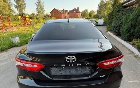 Toyota Camry, 2019 год, 2 350 000 рублей, 7 фотография