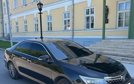 Toyota Camry, 2016 год, 2 300 000 рублей, 6 фотография