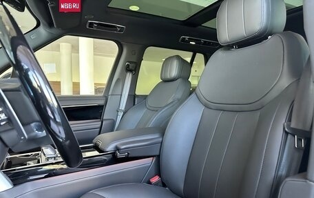 Land Rover Range Rover IV рестайлинг, 2025 год, 21 740 000 рублей, 7 фотография