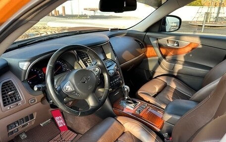 Infiniti FX II, 2008 год, 1 550 000 рублей, 9 фотография