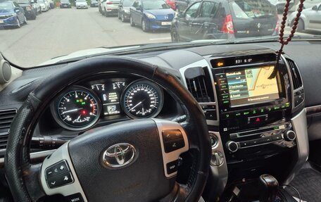 Toyota Land Cruiser 200, 2014 год, 3 300 000 рублей, 7 фотография