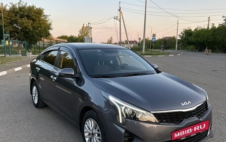 KIA Rio IV, 2021 год, 1 850 000 рублей, 2 фотография