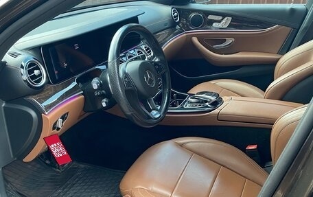 Mercedes-Benz E-Класс, 2016 год, 2 750 000 рублей, 6 фотография