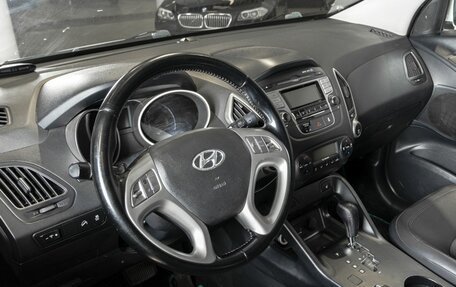 Hyundai ix35 I рестайлинг, 2012 год, 1 220 000 рублей, 3 фотография