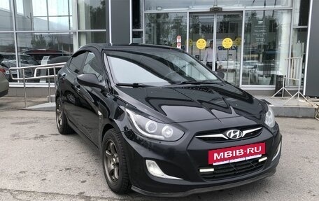 Hyundai Solaris II рестайлинг, 2012 год, 790 000 рублей, 3 фотография