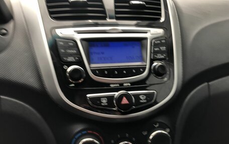 Hyundai Solaris II рестайлинг, 2012 год, 790 000 рублей, 15 фотография