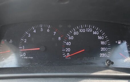 Toyota Corolla, 2005 год, 450 000 рублей, 13 фотография