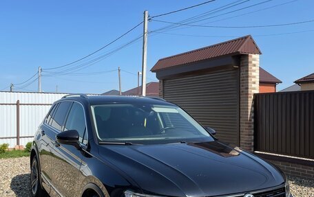 Volkswagen Tiguan II, 2019 год, 2 900 000 рублей, 3 фотография