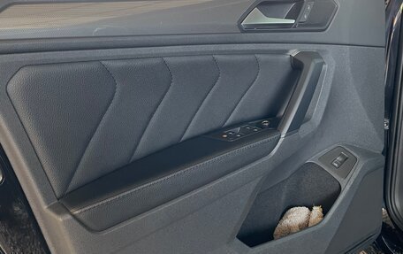 Volkswagen Tiguan II, 2019 год, 2 900 000 рублей, 10 фотография