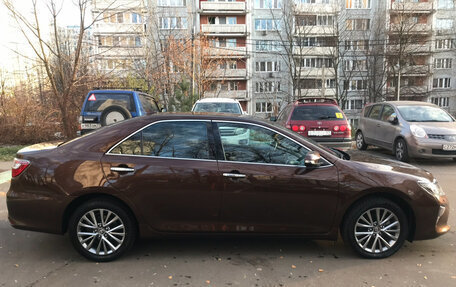 Toyota Camry, 2017 год, 4 000 000 рублей, 3 фотография