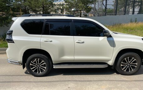 Toyota Land Cruiser Prado 150 рестайлинг 2, 2016 год, 4 200 000 рублей, 7 фотография
