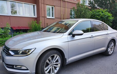Volkswagen Passat B8 рестайлинг, 2019 год, 2 400 000 рублей, 3 фотография