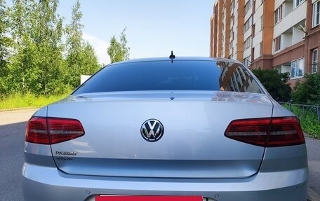 Volkswagen Passat B8 рестайлинг, 2019 год, 2 400 000 рублей, 8 фотография