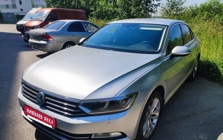 Volkswagen Passat B8 рестайлинг, 2019 год, 2 400 000 рублей, 13 фотография