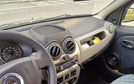 Renault Sandero I, 2011 год, 460 000 рублей, 11 фотография