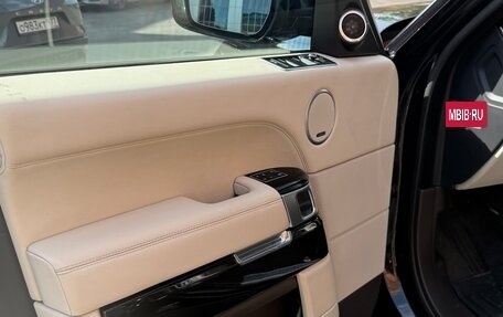 Land Rover Range Rover IV рестайлинг, 2015 год, 4 950 000 рублей, 11 фотография