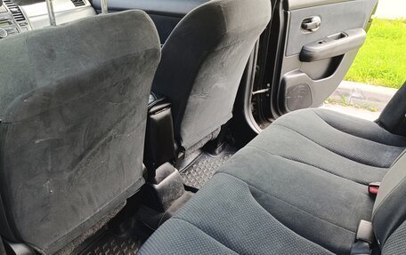 Nissan Tiida, 2012 год, 800 000 рублей, 33 фотография