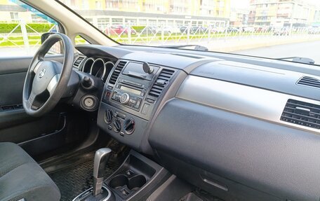 Nissan Tiida, 2012 год, 800 000 рублей, 29 фотография