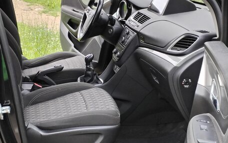 Opel Mokka I, 2014 год, 900 000 рублей, 2 фотография