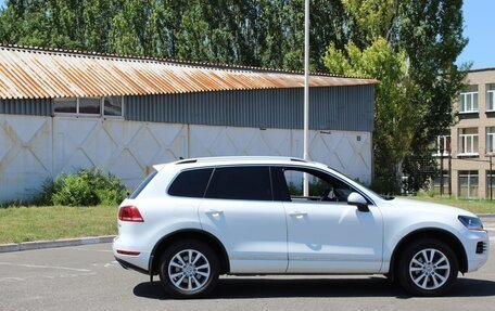 Volkswagen Touareg III, 2012 год, 2 900 000 рублей, 4 фотография