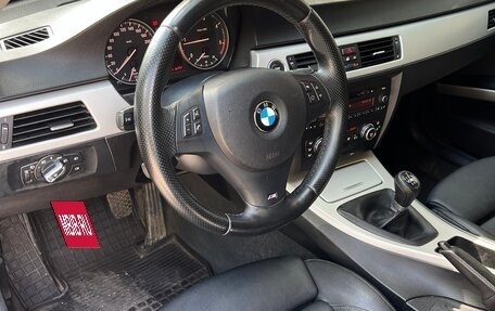 BMW 3 серия, 2008 год, 1 850 000 рублей, 13 фотография