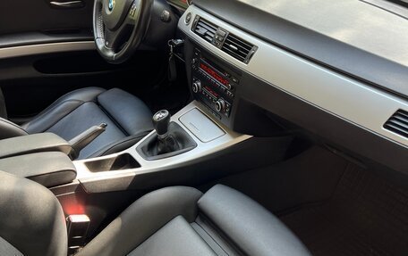 BMW 3 серия, 2008 год, 1 850 000 рублей, 19 фотография
