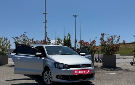 Volkswagen Polo VI (EU Market), 2013 год, 900 000 рублей, 4 фотография