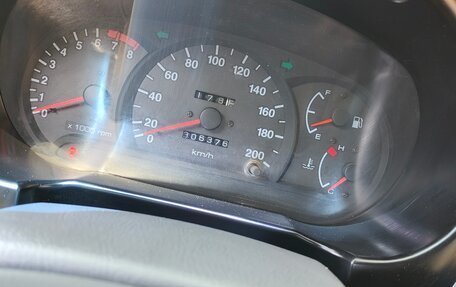 Hyundai Accent II, 2004 год, 370 000 рублей, 9 фотография