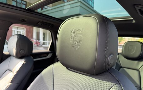 Porsche Cayenne III, 2023 год, 15 000 000 рублей, 15 фотография