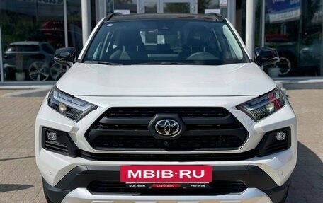 Toyota RAV4, 2025 год, 3 700 000 рублей, 3 фотография