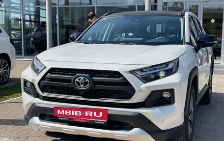 Toyota RAV4, 2025 год, 3 700 000 рублей, 2 фотография
