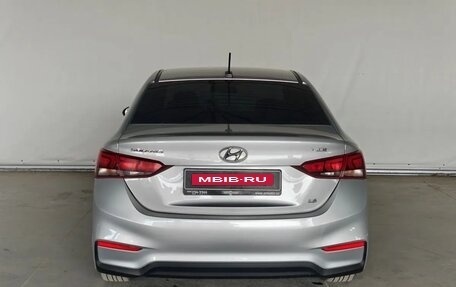 Hyundai Solaris II рестайлинг, 2017 год, 1 123 000 рублей, 5 фотография