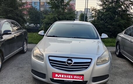 Opel Insignia II рестайлинг, 2011 год, 650 000 рублей, 16 фотография