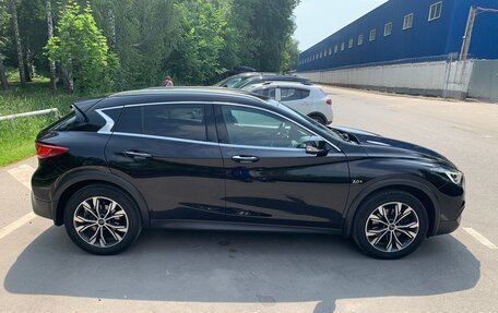 Infiniti QX30, 2017 год, 2 750 000 рублей, 3 фотография