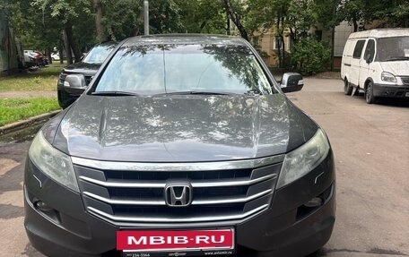 Honda Crosstour I рестайлинг, 2011 год, 2 000 000 рублей, 4 фотография