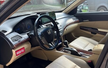 Honda Crosstour I рестайлинг, 2011 год, 2 000 000 рублей, 6 фотография